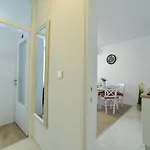 New And Modern Baroni Apartman Split
