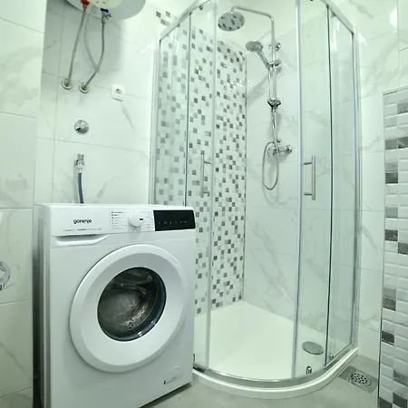 New And Modern Baroni 스플리트
