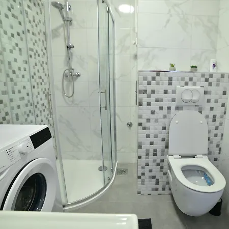 New And Modern Baroni Apartament *