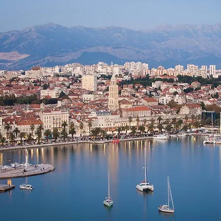 Appartamento New And Modern Baroni Spalato