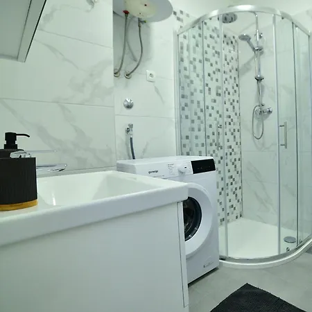 New And Modern Baroni